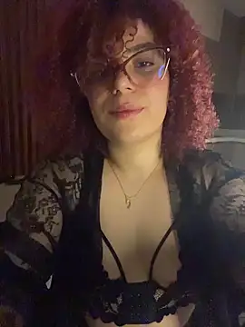 Enyagleam  online show from March 29, 3:08 am