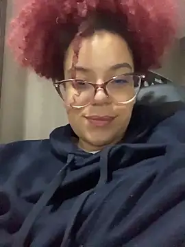 Enyagleam  online show from March 27, 8:26 am