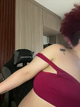 Enyagleam  online show from February 12, 3:39 am