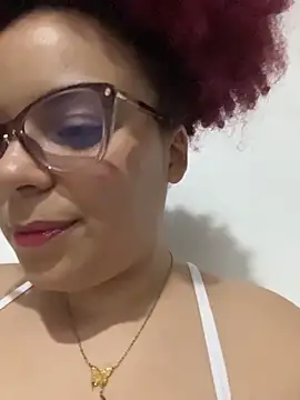 Enyagleam  online show from January 7, 3:33 am