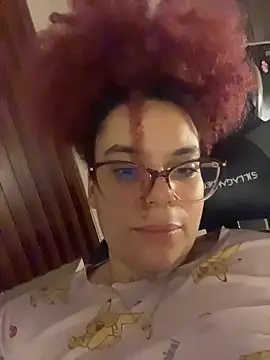 Enyagleam  online show from April 12, 3:10 am