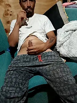 lakiste69-35 online show from February 6, 2:40 am