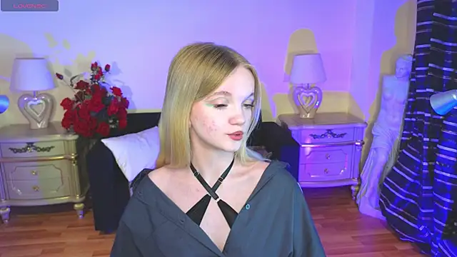 RosesKate online show from October 2, 11:13 am