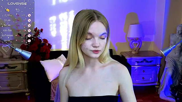 RosesKate online show from October 9, 4:24 am