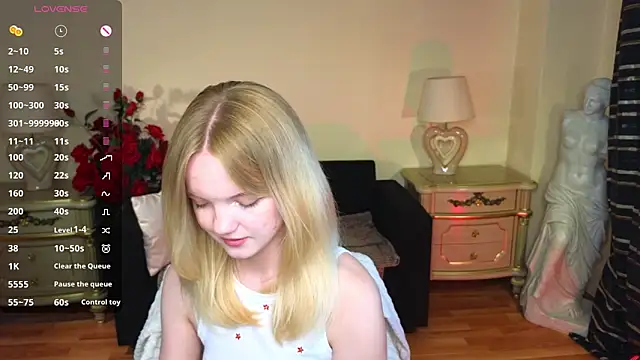 RosesKate online show from September 23, 11:50 am