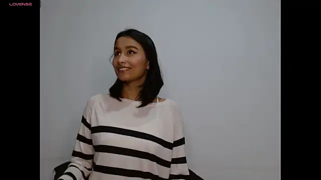 Gia Lee online show from November 8, 3:21 am