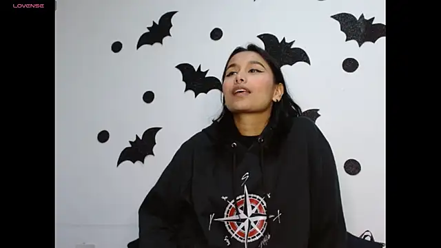 Gia Lee online show from October 25, 3:17 am