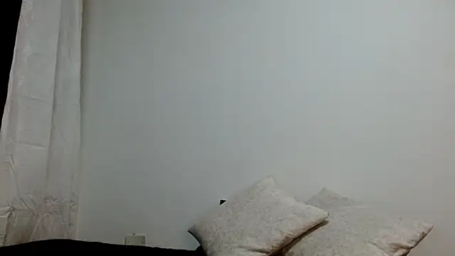 Gia Lee online show from September 23, 6:20 am