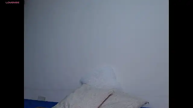 Gia Lee online show from November 23, 4:33 am