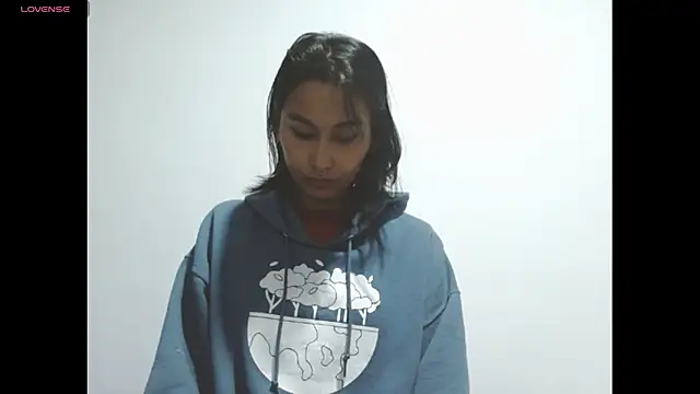 Gia Lee online show from January 7, 2:38 am