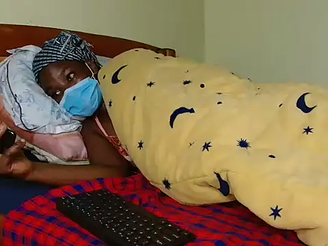 Snapshot of Alexxa_ebony chatting on October 27, 1:50 am Alexxa ebony online show from October 27, 1:50 am