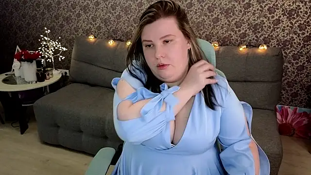 Snapshot of Lillit__ chatting on September 9, 8:29 pm Lillit online show from September 9, 8:29 pm