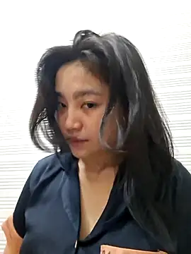 Minn-cute online show from April 23, 3:02 am
