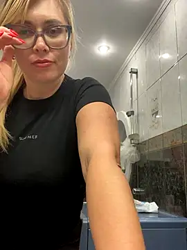 Crystal00Girl online show from October 26, 3:56 pm