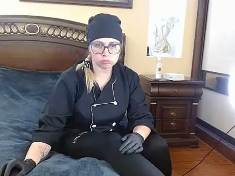 Crystal00Girl online show from December 1, 11:00 am