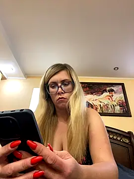 Crystal00Girl online show from October 29, 8:52 pm