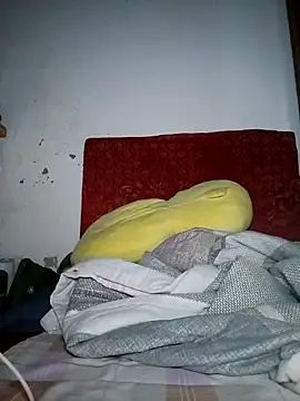 July-Asian online show from December 4, 11:15 pm