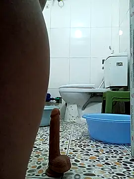 July-Asian online show from April 3, 3:40 pm