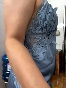 July-Asian online show from November 3, 10:30 am