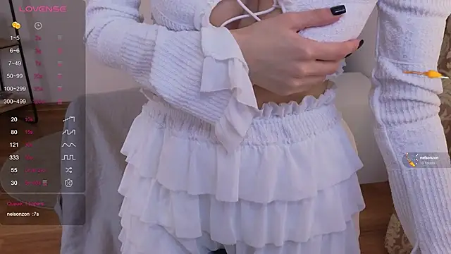 Sonia Jones online show from November 30, 2:29 pm