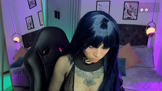 dreamleah  online show from October 19, 4:48 am