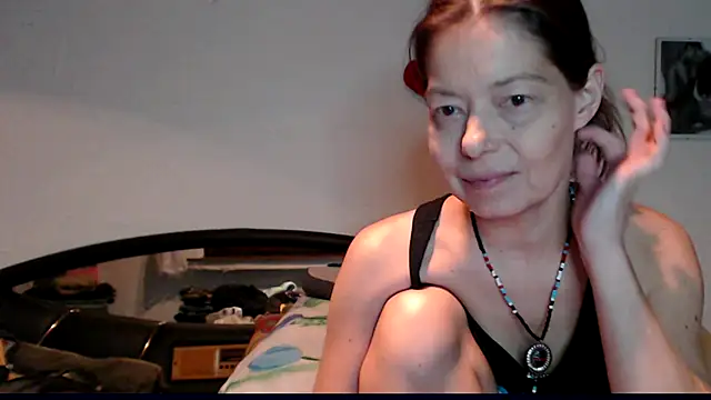 Snapshot of SexySarah177 chatting on December 5, 10:17 pm SexySarah177 online show from December 5, 10:17 pm