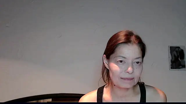 Snapshot of SexySarah177 chatting on December 4, 9:29 pm SexySarah177 online show from December 4, 9:29 pm