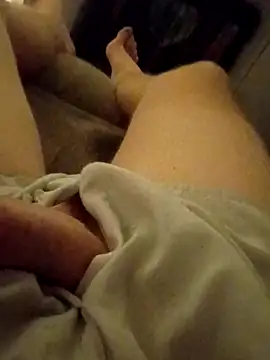 Clarkodile95 online show from June 30, 4:18 pm