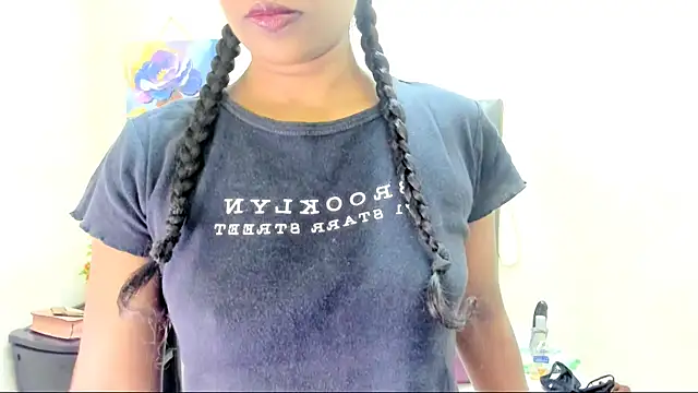 Toxicfantasy4u online show from November 12, 4:44 pm