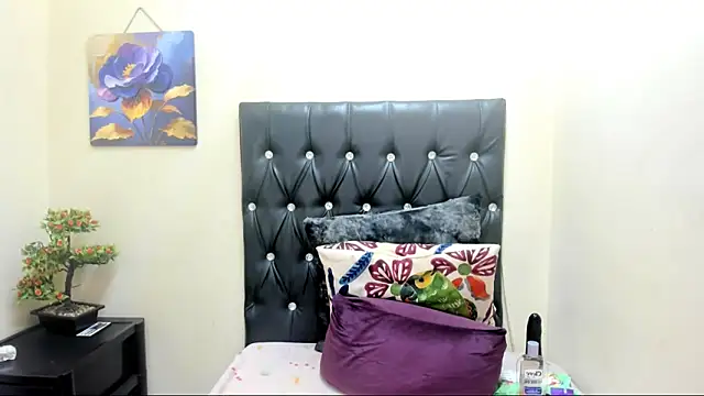 Toxicfantasy4u online show from November 1, 6:08 am