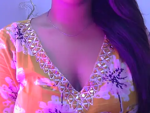 hottymoody online show from September 19, 8:07 am