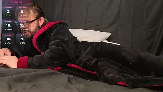 Chiligrande6969 online show from December 5, 4:16 pm