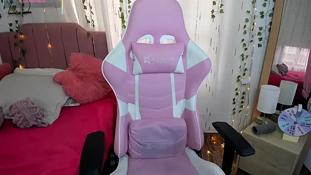 Aurora duval online show from November 27, 8:53 pm