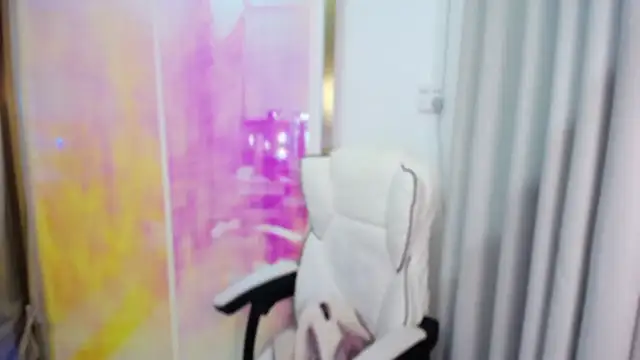 KateCondon online show from February 11, 1:05 am