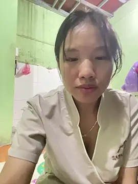 Snapshot of QueenLink chatting on October 6, 4:30 pm QueenLink online show from October 6, 4:30 pm