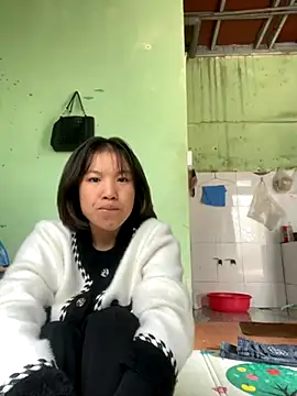 QueenLink online show from November 16, 3:44 am