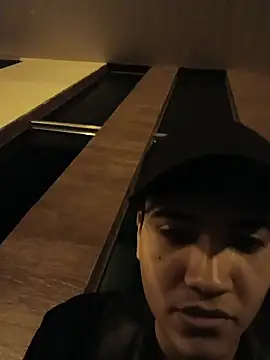 Snapshot of novinho_safado__ chatting on March 2, 5:08 am novinho safado online show from March 2, 5:08 am