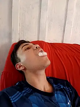 Snapshot of novinho_safado__ chatting on October 10, 5:14 pm novinho safado online show from October 10, 5:14 pm