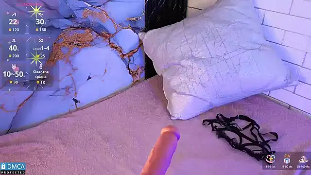 nena cupcake  online show from November 8, 11:14 am