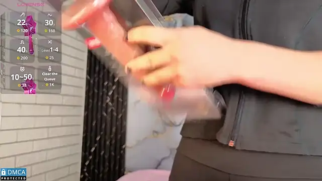 nena cupcake  online show from October 30, 11:08 am