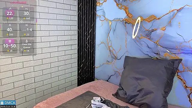 nena cupcake  online show from November 18, 11:13 am