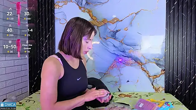 nena cupcake  online show from October 21, 11:09 am