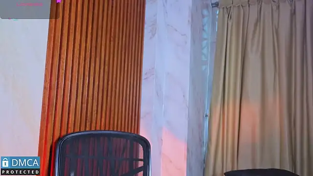 nena cupcake  online show from April 27, 11:08 am
