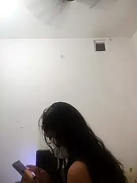 Snapshot of sassyy_poonam chatting on September 16, 4:02 am sassyy poonam online show from September 16, 4:02 am