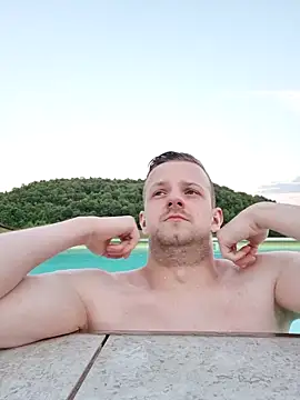 6incheswannacum online show from June 17, 6:51 pm
