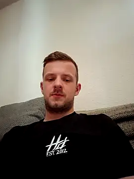 6incheswannacum online show from May 1, 10:59 pm
