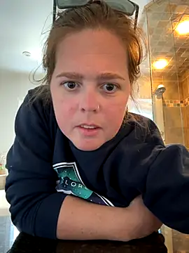 hornykitty1210 online show from September 8, 8:30 pm