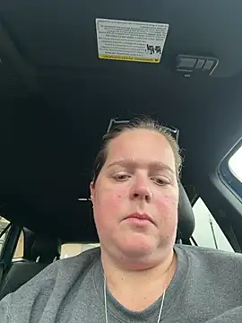 hornykitty1210 online show from January 12, 8:04 pm