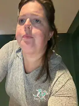 hornykitty1210 online show from March 25, 6:18 pm