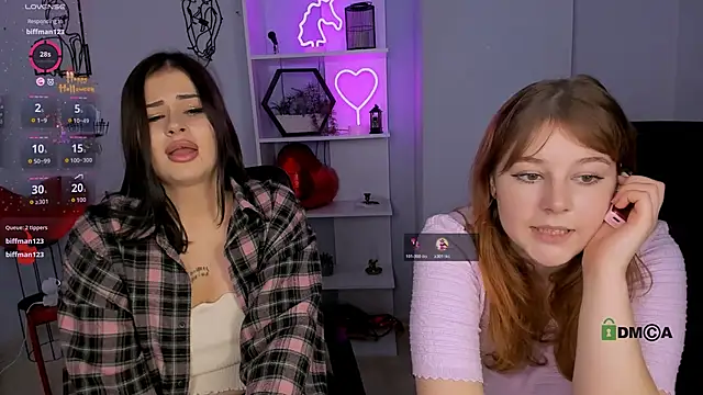 Snapshot of lola_sun12 chatting on November 28, 10:10 pm lola sun12 online show from November 28, 10:10 pm